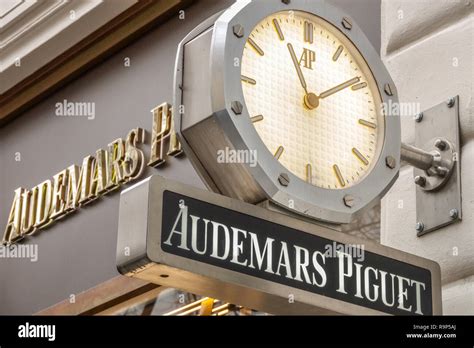 Audemars Piguet (Boutique Prague) .